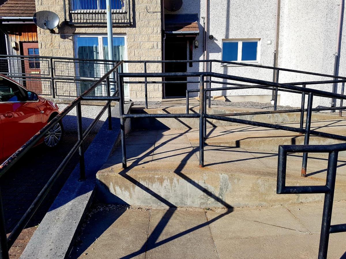 Hill View 2 Bedroom Free Parking Inverness Exterior photo