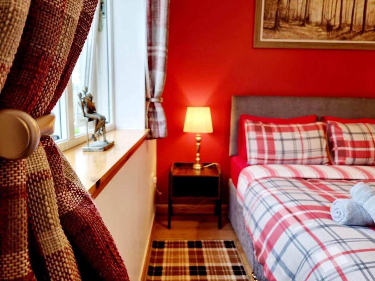 Hill View 2 Bedroom Free Parking Inverness Exterior photo