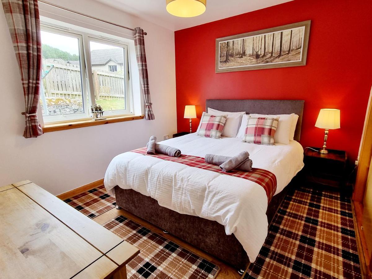Hill View 2 Bedroom Free Parking Inverness Exterior photo