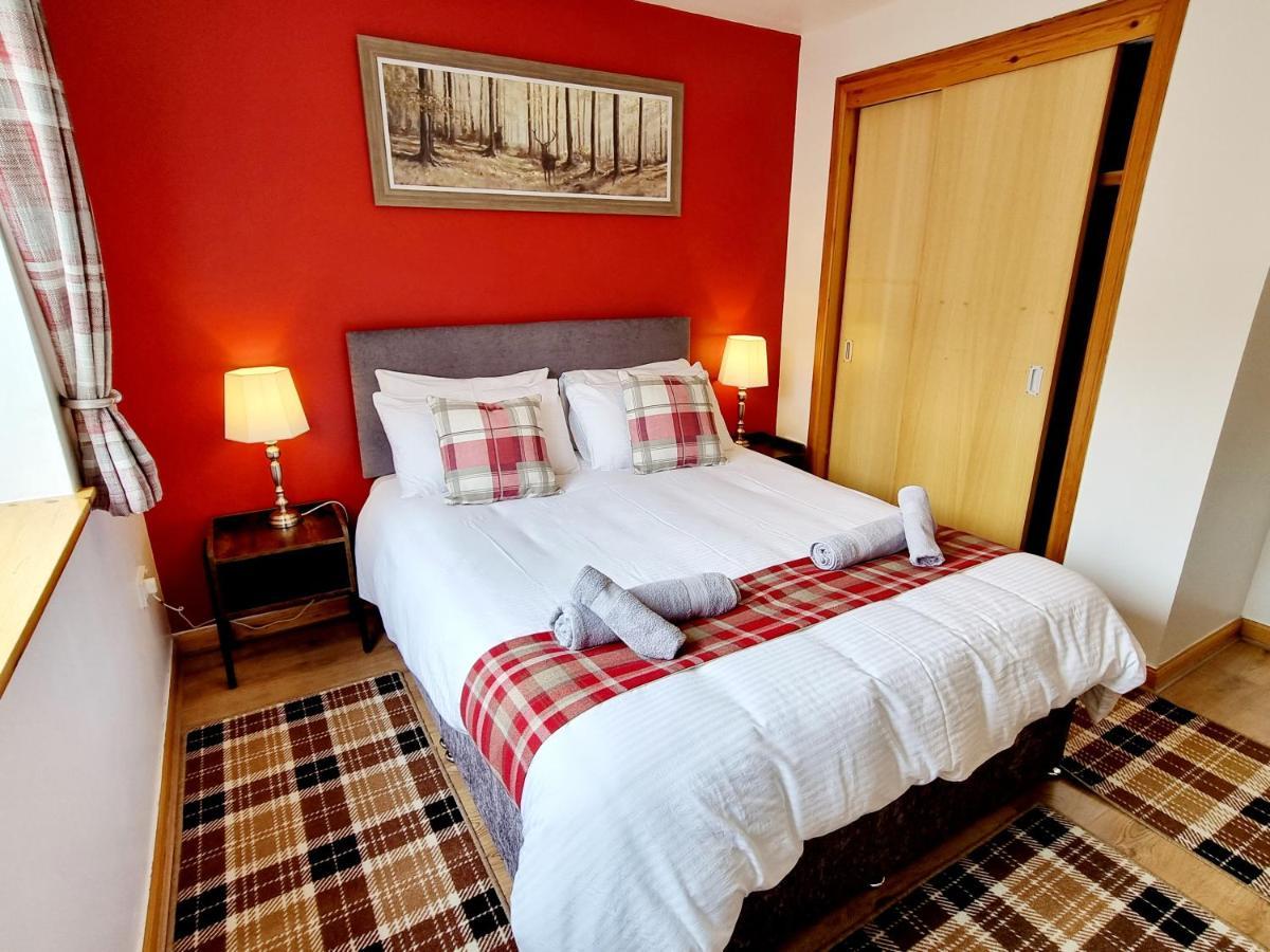 Hill View 2 Bedroom Free Parking Inverness Exterior photo